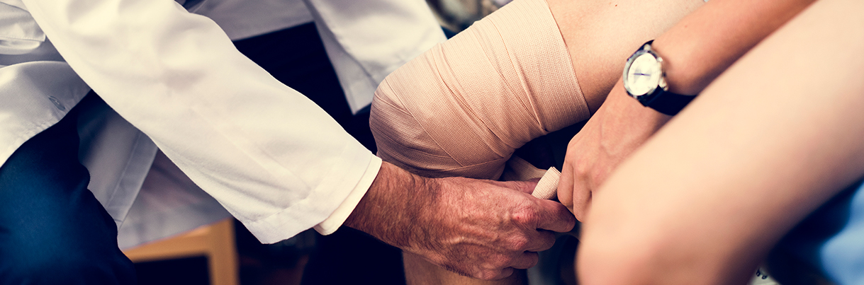 Choosing The Right Doctor For Your Work Injury